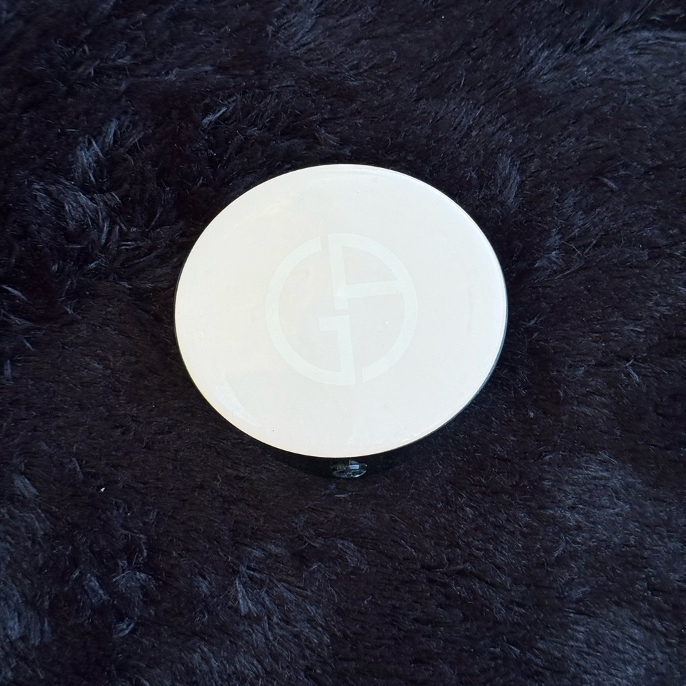 Giorgio Armani NEO NUDE
FUSION POWDER